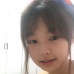 劲爆-乖乖女互玩白巨兔特辑