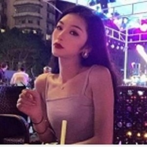 网红老师一对一，小可爱盯射，你的学习新宠！