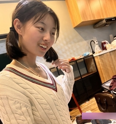 网红崔杰的精彩拍摄视频资源,14V/1G,14V+1000M,低分辨率,纯手工打包上传