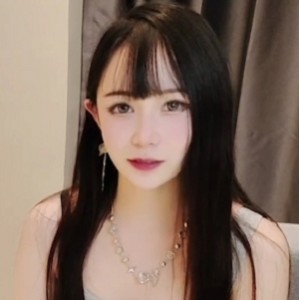 女大学生模特兼职拍摄展示照片的套路内幕