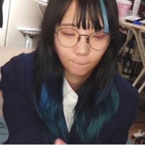 岛国妹子男主玩菊诱惑力1V3.8G视频