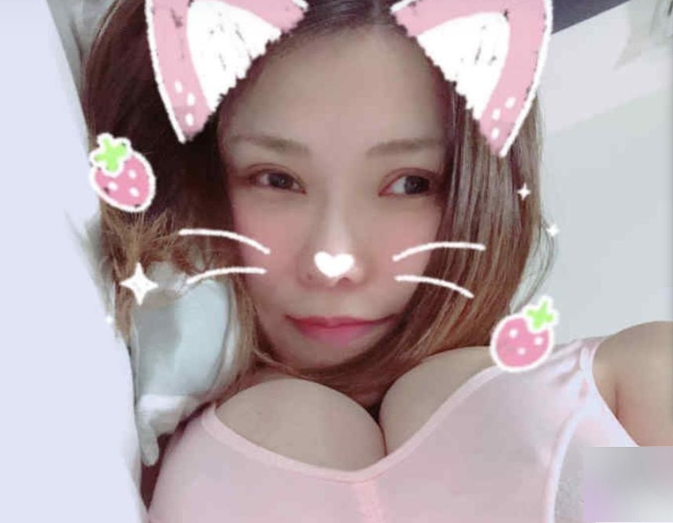岛国顶流女星冲田杏梨Onlyfans私拍合集,361个视频总计21.4G,性感火辣不容错过!