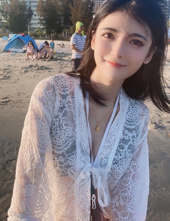 狗头萝莉韩安冉视频合集：382P192v，总大小2.4G