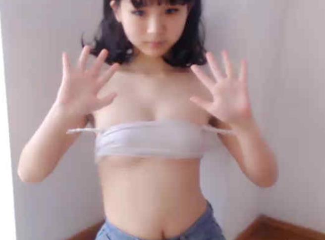 青春萌妹aimeebaby合集:22.4G资源,娃娃脸学生妹的可爱才艺