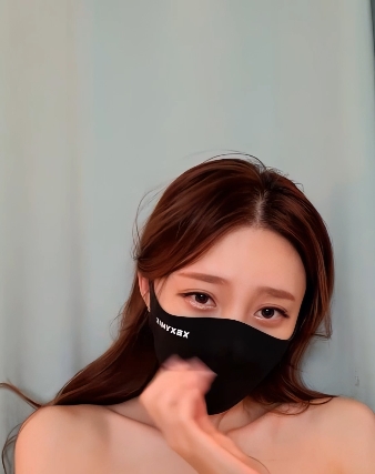 独家AI修复韩国美女BJlikecho热舞合集[4v+1.8g][百度盘]