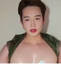 Onlyfans热门合集《exwhite01》男主超级帅,视频数量丰富