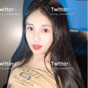 推特李露私拍超清盛宴特辑大罩杯御姐1G真实收录