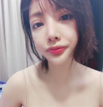 推特高级感甜妻超柔韧视频合集56部1.5G
