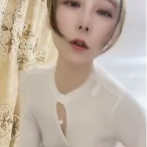 某鱼小阿水艾薇儿双号直播合集88V180G珍藏版