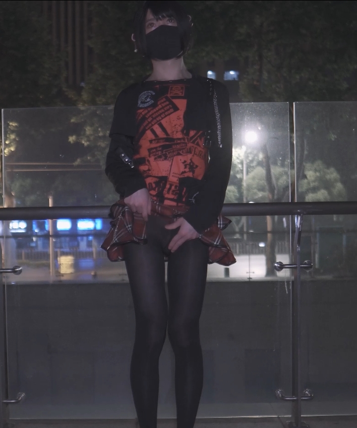 推特曦曦深处伪娘资源2部2G诱人