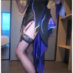 田园兔推特伪娘COS展示12部8G长片合集