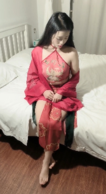 诱惑李婉儿私房视频VIP网7部8GB