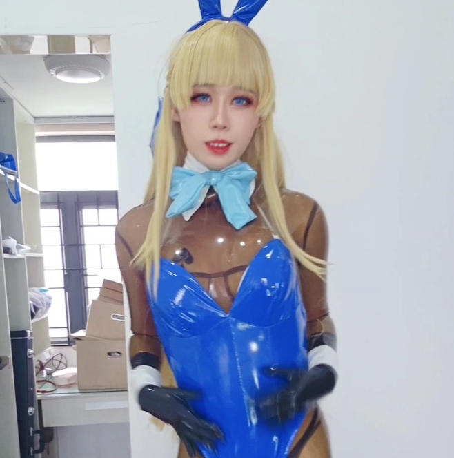 75.1G外网215部eritablezx22好顶伪娘cos