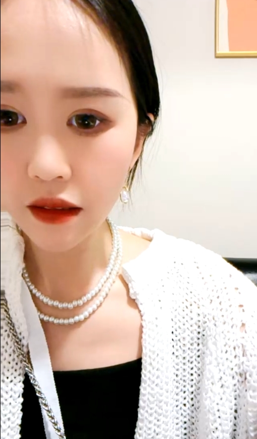 奔放乌苏儿户外女神视频38部合集16.4G