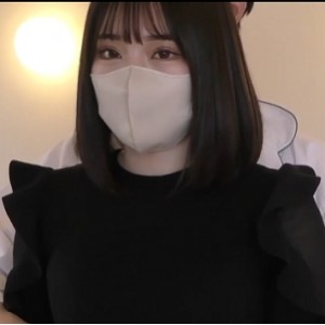 FC2美少女3139242私拍3V合集3.75G嫩出天际