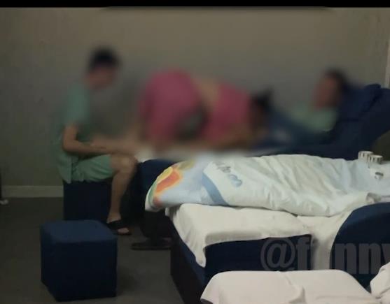 番尼君推特绿妻深度互动实录102部40G极致多人情缘