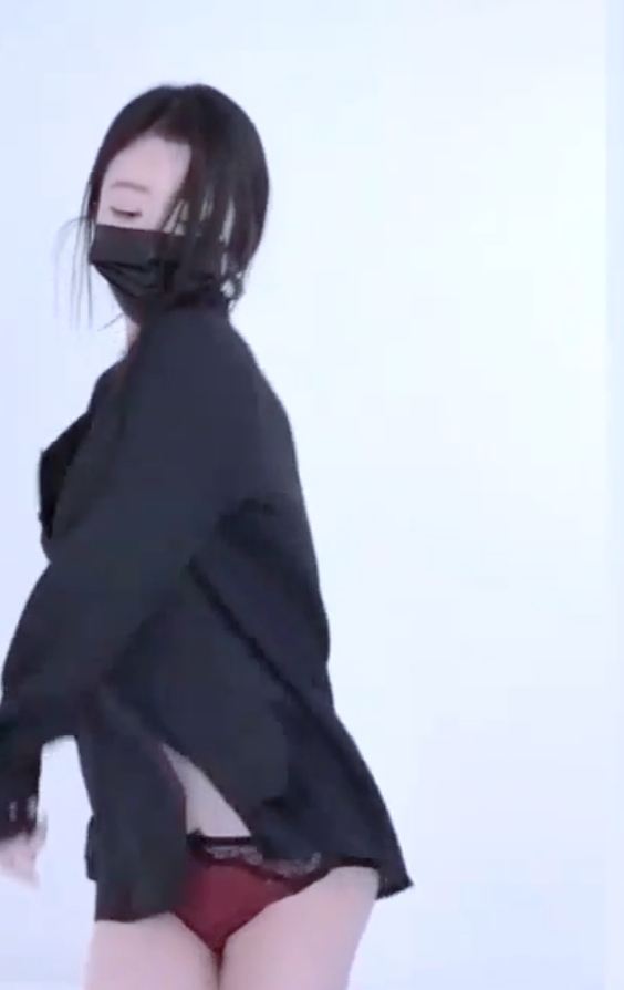 抖球热舞27V小合集5.69G曲线毕露